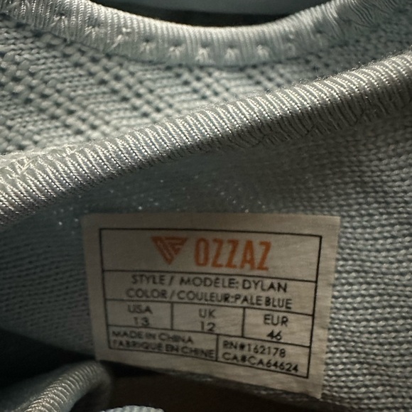 Mens runners in size 13 - Picture 3 of 13